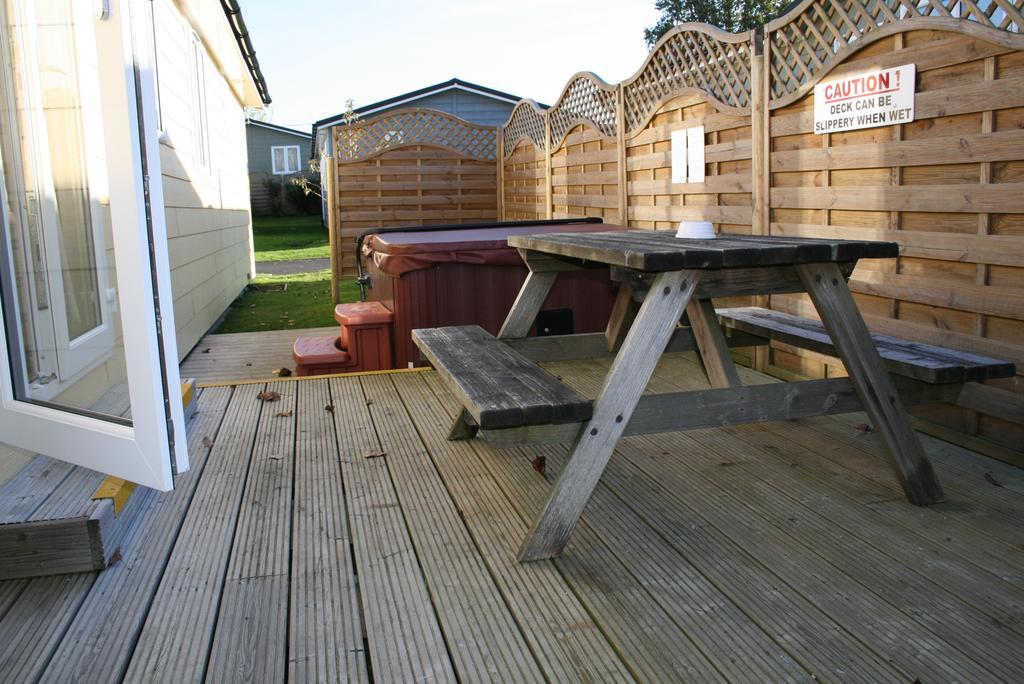 Golden Cross Holiday Park Hailsham Exteriör bild