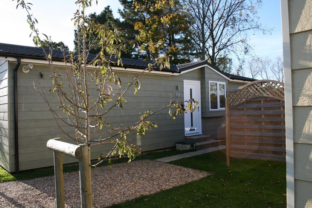 Golden Cross Holiday Park Hailsham Exteriör bild